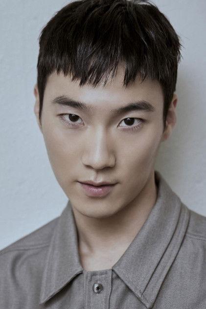 Lee Hong-nae - Actor Profile Photo