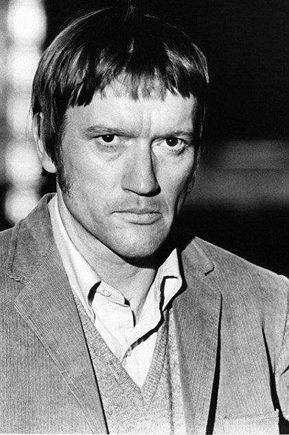 Luke Askew - Actor Profile Photo