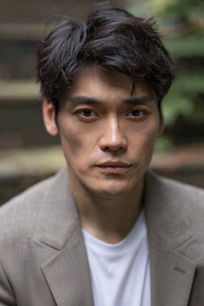 Nan Yan - Actor Profile Photo