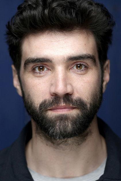 Alec Secăreanu - Actor Profile Photo