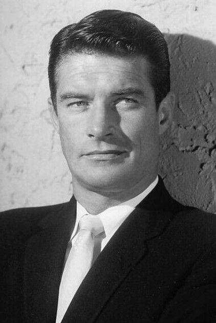Ward Ramsey - Actor Profile Photo