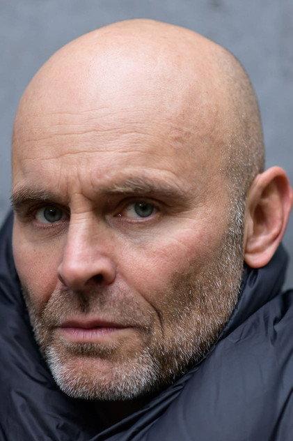 Burt Rutteman - Actor Profile Photo