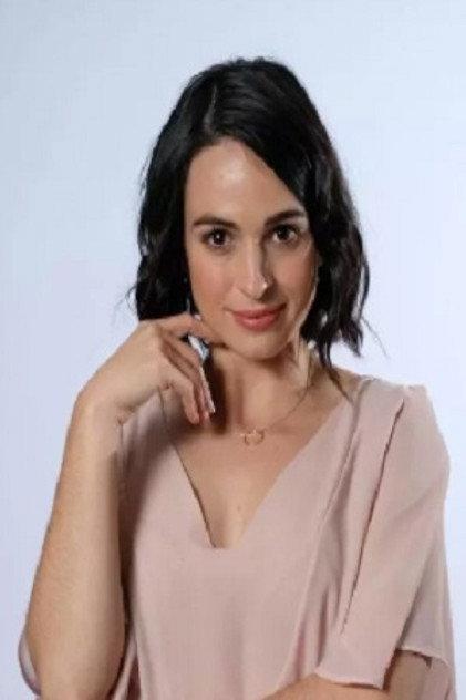 Nastassja Pretorius - Actor Profile Photo
