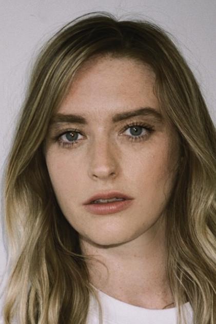 Kate Hollowell - Actor Profile Photo