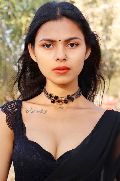 Arohi Barde - Actor Profile Photo