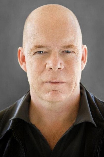 Thomas Mills - Actor Profile Photo