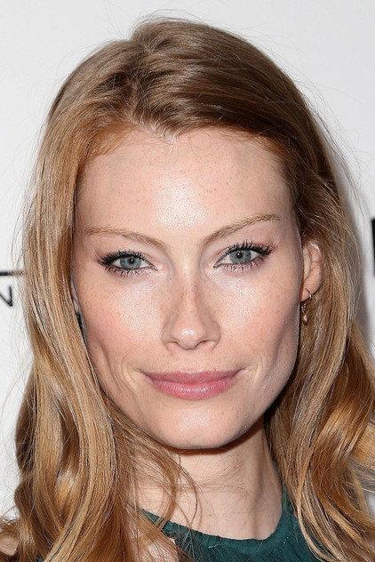 Alyssa Sutherland - Actor Profile Photo