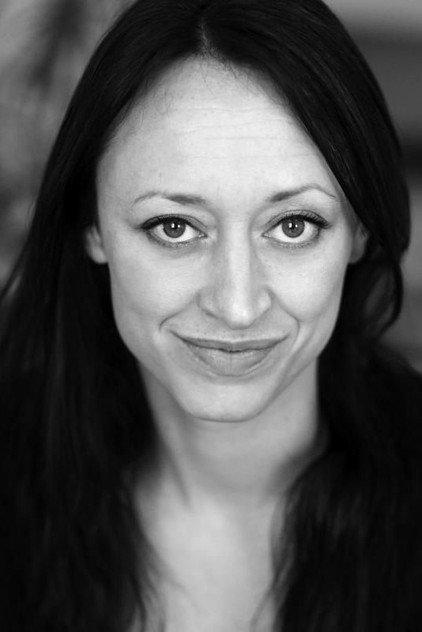 Liz Farahadi - Actor Profile Photo