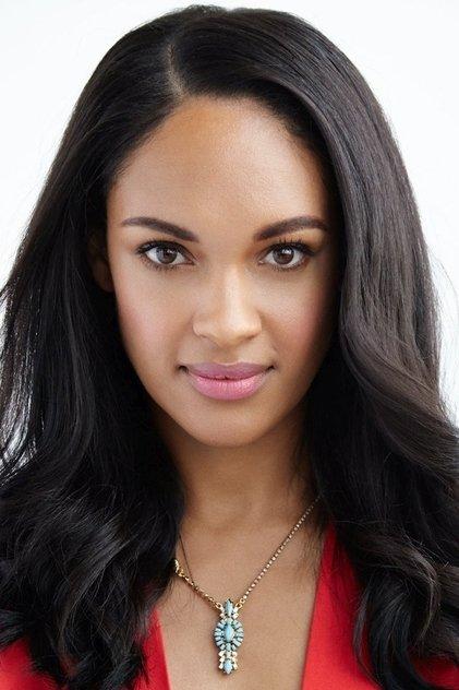 Cynthia Addai-Robinson - Actor Profile Photo