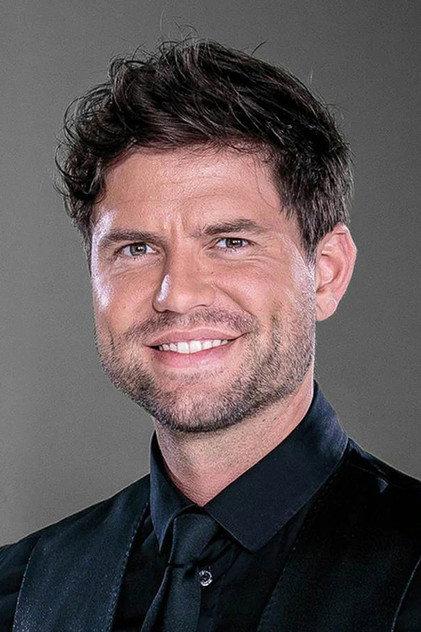Simon Keizer - Actor Profile Photo