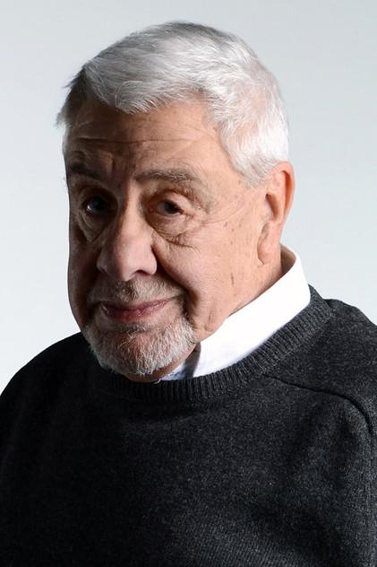 Julio Jung - Actor Profile Photo