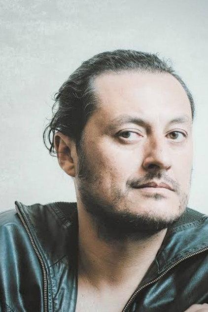Leónidas Urbina - Actor Profile Photo