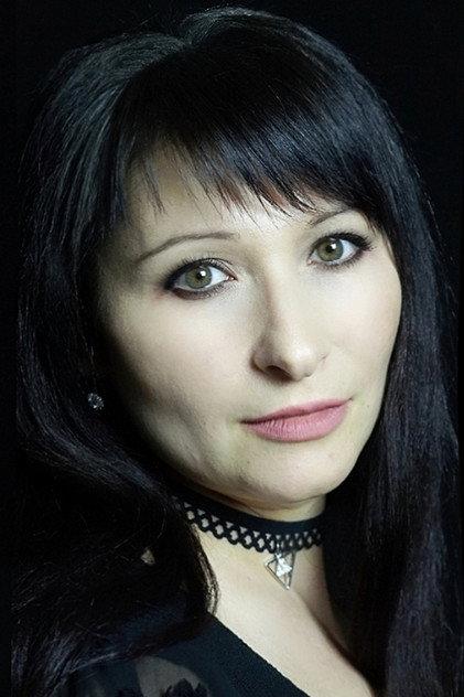 Marina Shmatova - Actor Profile Photo