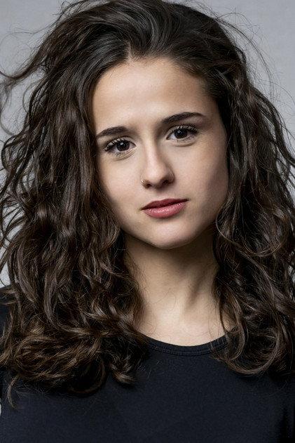 Elvira Lara - Actor Profile Photo