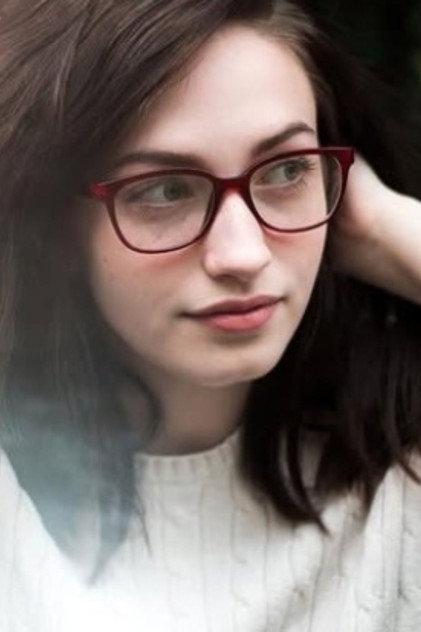 Caroline Mohr - Actor Profile Photo