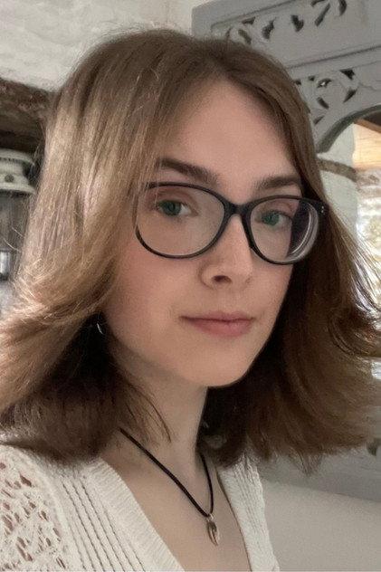 Sienna Fellows - Actor Profile Photo