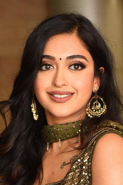Gayatri Bhardwaj - Actor Profile Photo