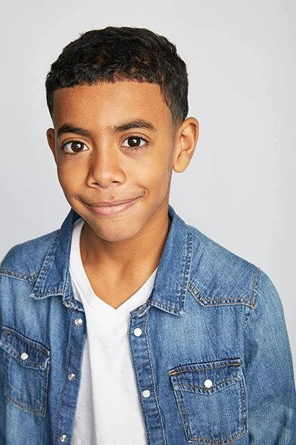 Shomoy James Mitchell - Actor Profile Photo