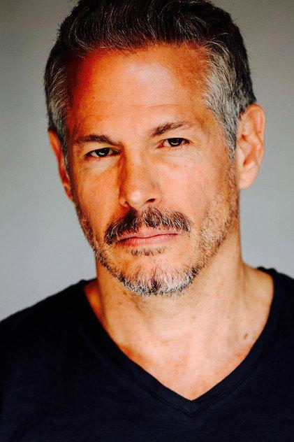 Kevin Bernhardt - Actor Profile Photo