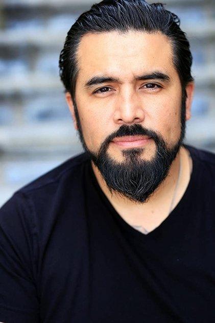 Roberto Garcia - Actor Profile Photo