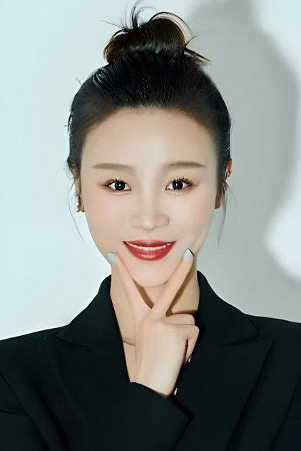 Qing Liu - Actor Profile Photo