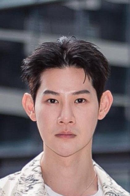Sia Ho-xi - Actor Profile Photo