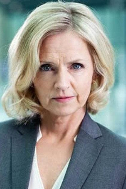 Pia Halvorsen - Actor Profile Photo