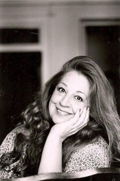 Ofelia Angélica - Actor Profile Photo