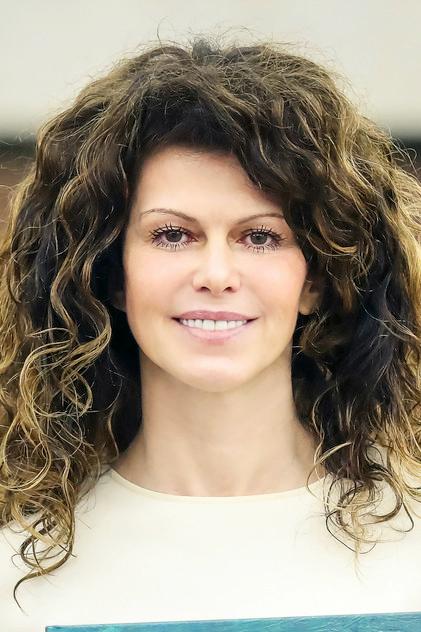 Regina Myannik - Actor Profile Photo
