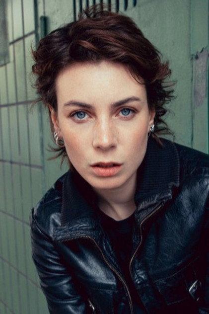 Adé - Actor Profile Photo