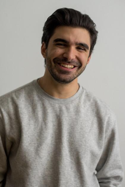 Evan Sellas - Actor Profile Photo