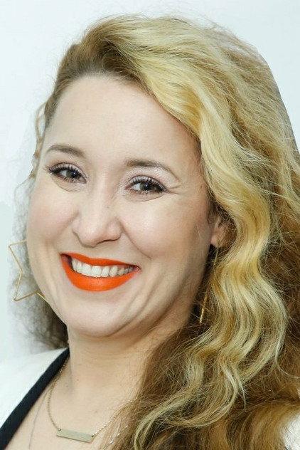 Amanda Duarte - Actor Profile Photo