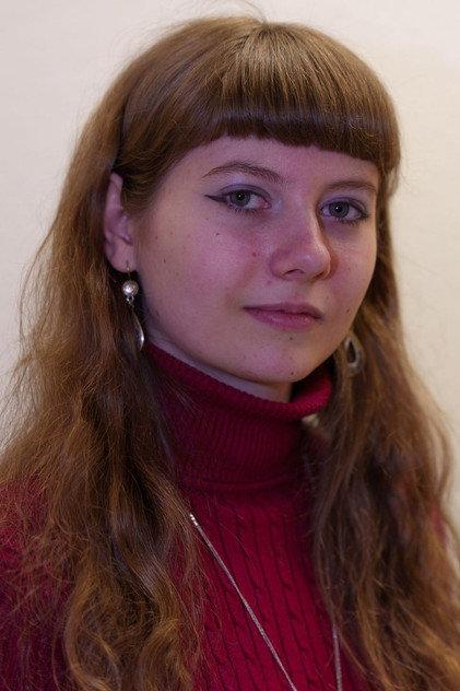 Julia Pupysheva - Actor Profile Photo