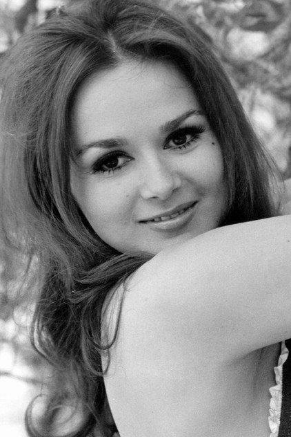 Danielle De Metz - Actor Profile Photo