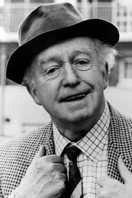 Arnold Ridley - Actor Profile Photo