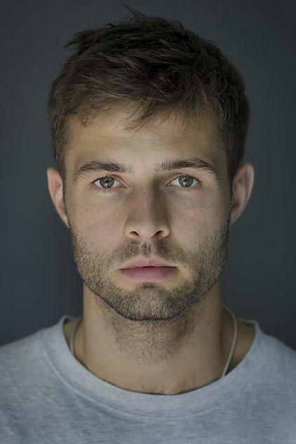 Tom Forbes - Actor Profile Photo