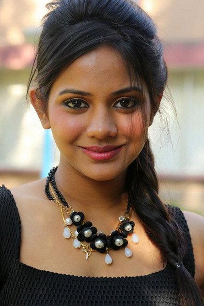 Aishwarya Dutta - Actor Profile Photo