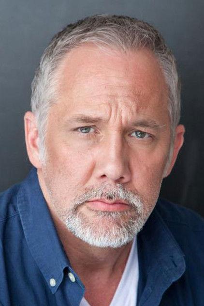 Vincent Angell - Actor Profile Photo