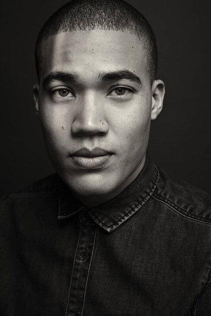 Russell Curry - Actor Profile Photo