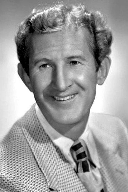 Doodles Weaver - Actor Profile Photo