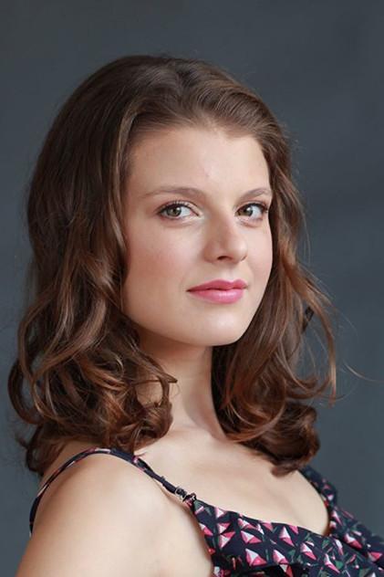 Rebecca Teresia - Actor Profile Photo