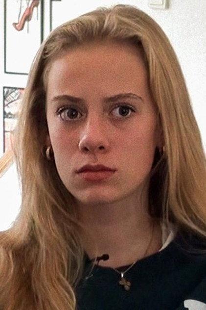 Kamille Stampe Frederiksen - Actor Profile Photo