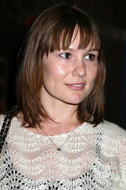 Liz Stauber - Actor Profile Photo