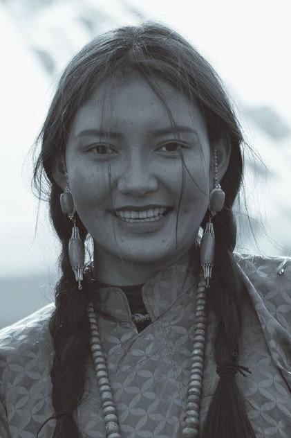 加华草 - Actor Profile Photo
