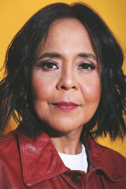 Dolly de Leon - Actor Profile Photo