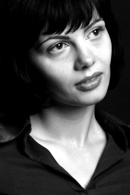 Laura Creț - Actor Profile Photo