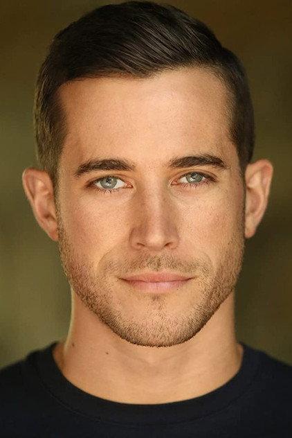 Ross Wellinger - Actor Profile Photo