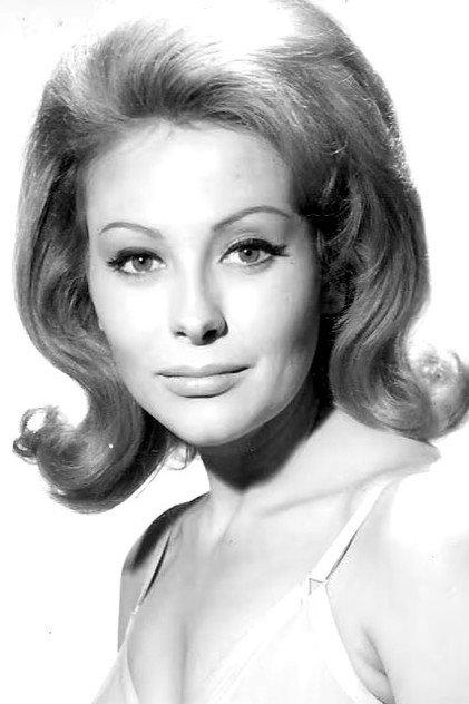 Fanny Cano - Actor Profile Photo