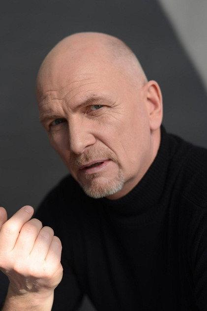 Igor Kujawski - Actor Profile Photo