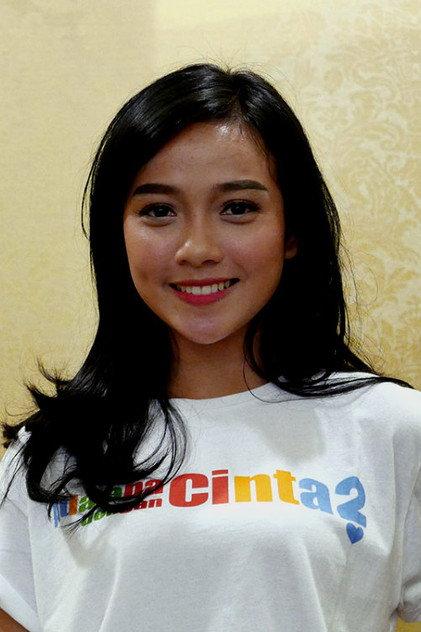 Dimi Cindyastira - Actor Profile Photo